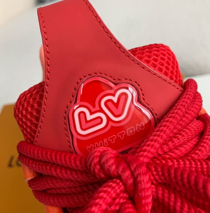 Louis Vuitton LV Skate Vermelho - Encomenda