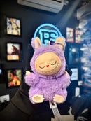 Boneco Labubu “Have a Seat” – Chaveiro | Mini Figura Colecionável Pop Mart - Pronta Entrega