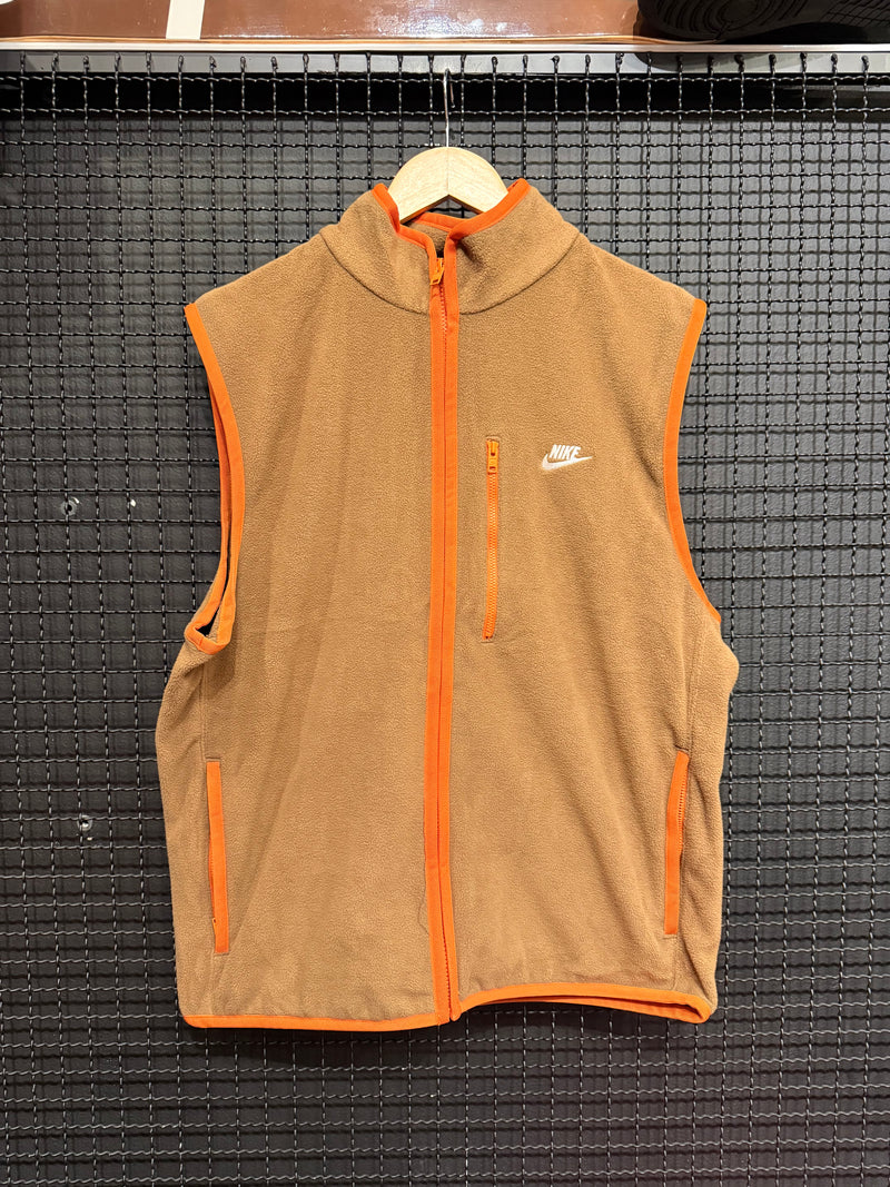Nike Sportswear Club Men's Winterized Gilet - Pronta Entrega