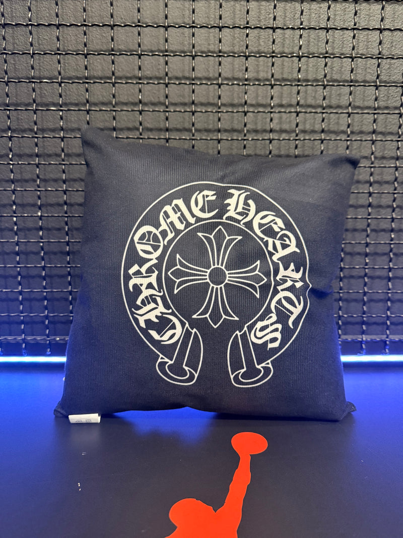 Almofada Chrome Hearts Black Cross 30x30 - Pronta Entrega