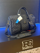 BOLSA AIR JORDAN MONOGRAM DUFFLE BAG JACQUARD LUGGAGE BLACK GOLD GRATITUDE - Pronta Entrega