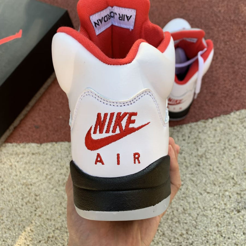 Air Jordan 5 Retro Fire Red Silver Tongue - Encomenda