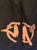 Calça Sarja Minus Two Preto Logo Rosa - Pronta Entrega