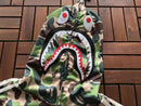 Jaqueta BAPE x Adidas Shark Track Hoodie Crew Green - Encomenda