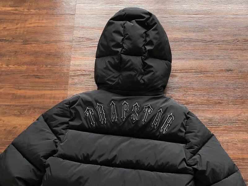 Jaqueta Puffer Trapstar Irongate Hooded - Encomenda