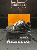 Tênis Louis Vuitton Trainer Black Embossed Monogram - Pronta Entrega