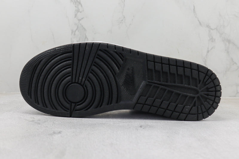 Jordan 1 Mid Panda - Encomenda