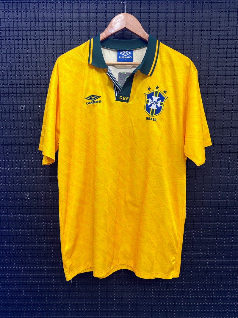 Camiseta Seleção Brasileira Retrô 1991/1993 Amarela Umbro - Pronta Entrega