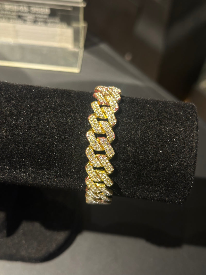 Pulseira Slim Dourada Cravejada Em Zicornia Cúbica 20 CM - Pronta Entrega