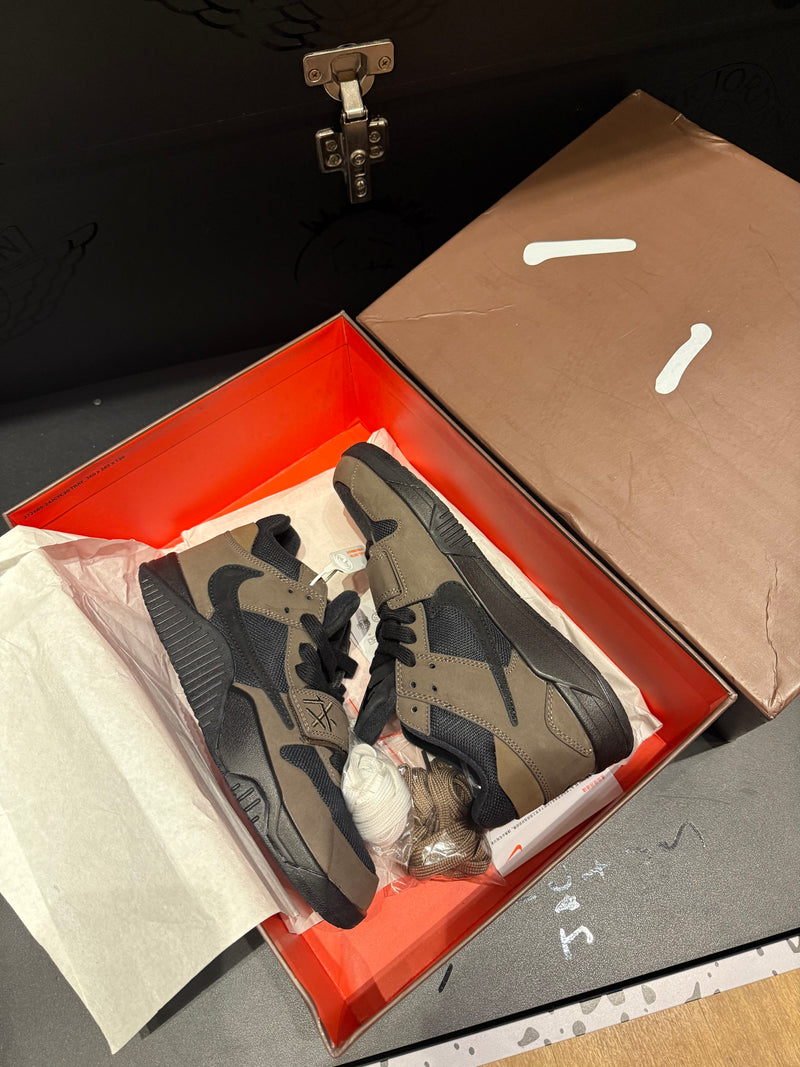 Tênis Nike Jordan Jumpman Jack TR Travis Scott Dark Mocha - Pronta Entrega