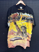 Camiseta Valley Dreams Liberty Statue Desert OVNI - Pronta Entrega
