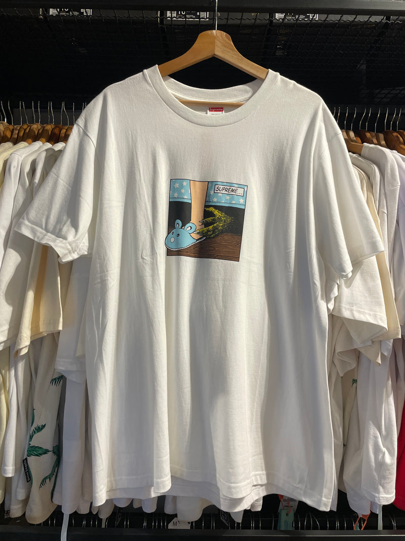 Camiseta SUPREME BED Branca - Pronta Entrega