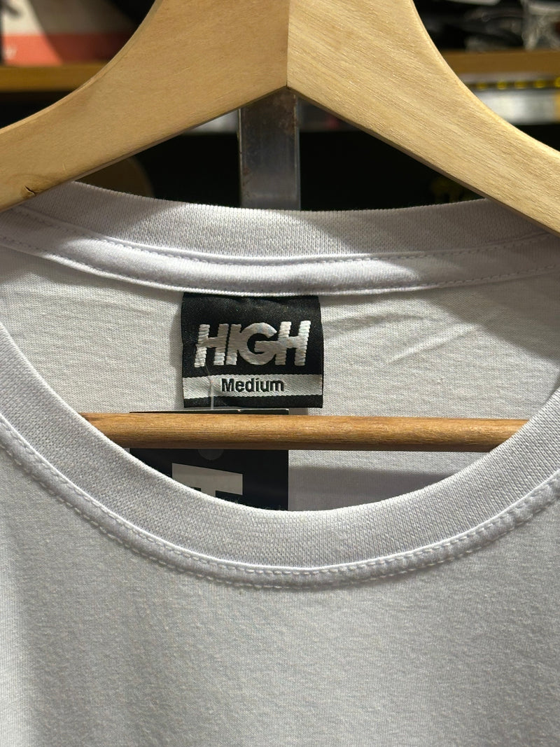 Camisa High X Disney Branca Mickey Mouse - Pronta Entrega