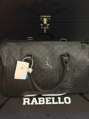 BOLSA AIR JORDAN MONOGRAM DUFFLE BAG JACQUARD LUGGAGE BLACK SILVER GRATITUDE - Pronta Entrega
