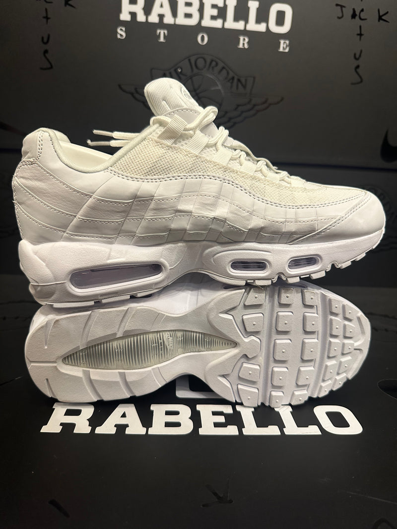 Tênis Nike Air Max 95 Triple White - Pronta Entrega
