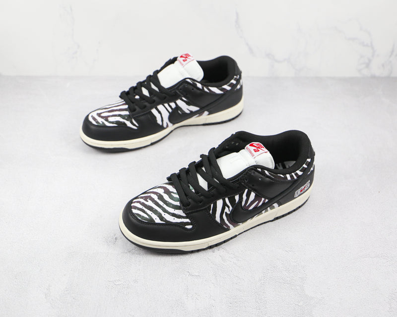 Nike SB Dunk Low Quartersnacks Zebra - Encomenda