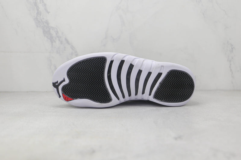 Jordan 12 Playoffs - Encomenda