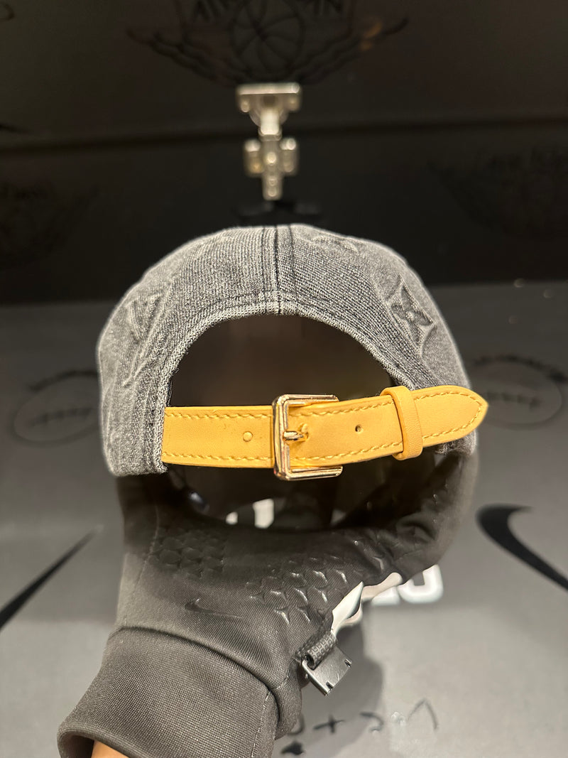 Boné Louis Vuitton Jeans Aba Curva - Pronta Entrega