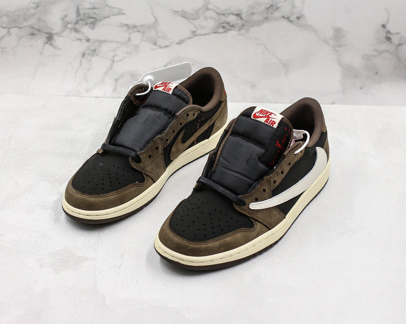 Jordan 1 Retro Low OG SP Travis Scott - Encomenda