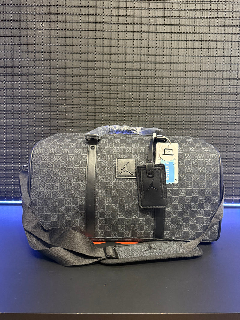 Bolsa Air Jordan Monogram Duffle Bag Dark Smoke Grey - Pronta Entrega