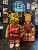 Bearbrick Chicago Bulls 23 Michael Jordan  NBA Dourado 400% Medicom Toy Boneco Colecionável 28cm - Pronta Entrega