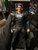 Boneco de Ação DC Comics Superman “Snyder Cut” 20cm Resina - Pronta Entrega