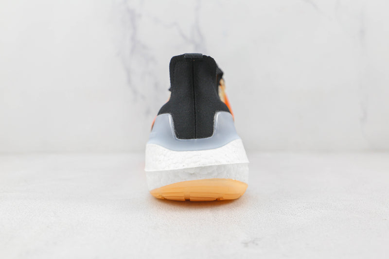 Adidas Ultraboost 22 Black Turbo Flash Orange - Encomenda
