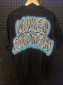 Camiseta Mixed Emotions Zombie Black - Pronta Entrega