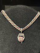 Corrente Cravejada Pingente Money Mouth Em Zicornia Cubica Rosa/Prata 45 CM - Pronta Entrega