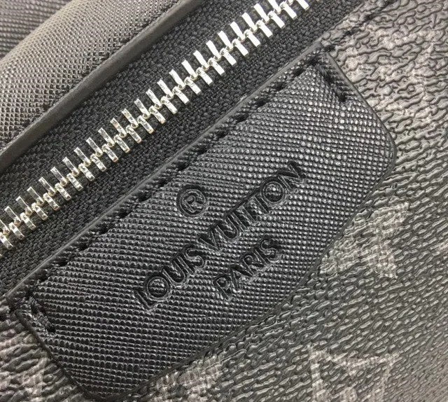 Louis Vuitton Outdoor Bumbag Black - Encomenda