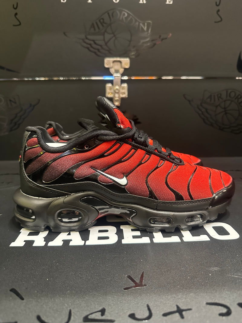 Tênis Nike Air Max TN Plus “Deadpool” - Pronta Entrega