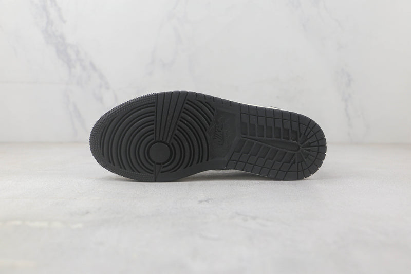 Jordan 1 Low Black Smoke Grey - Encomenda