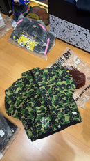 Jaqueta Puffer BAPE ABC Camo Reversible Down Jacket - Pronta Entrega