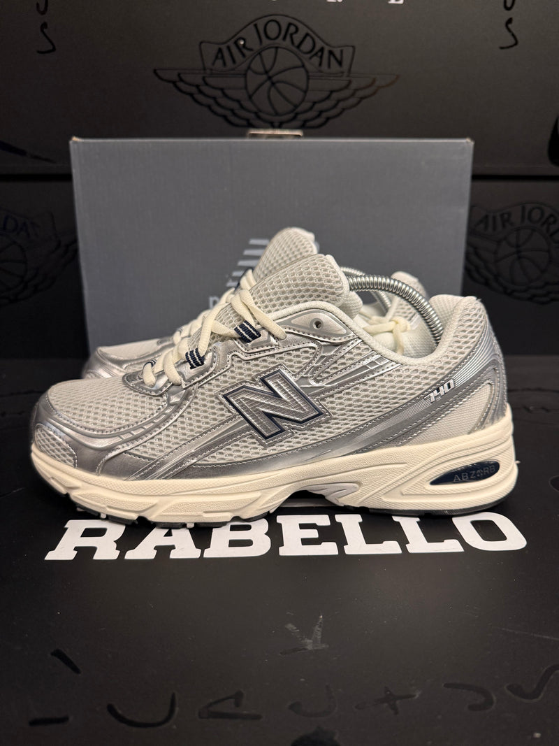 Tênis New Balance 740 Silver - Pronta Entrega