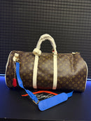 Bolsa Louis Vuitton x NBA Keepall Bandoulière 55 - Pronta Entrega