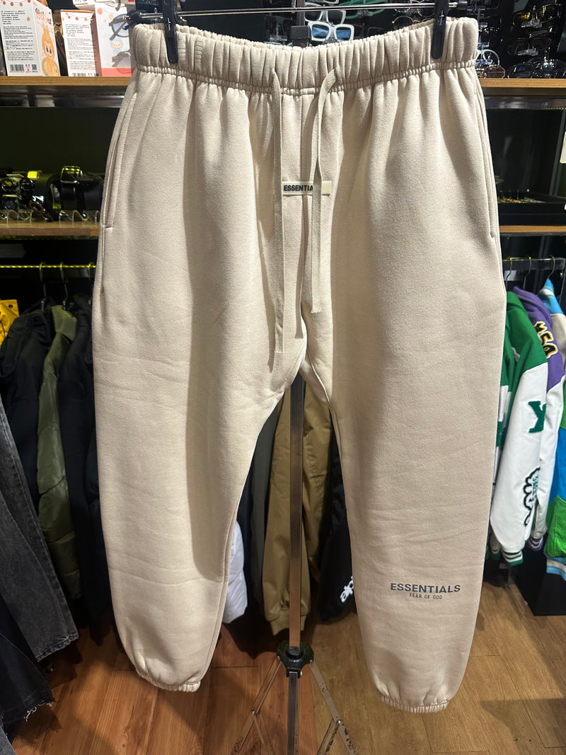 Calça Moletom Essentials “Fear Of God” Creme Com Punho - Pronta Entrega