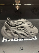 Tênis Adidas Yeezy Foam Runner Black - Pronta Entrega