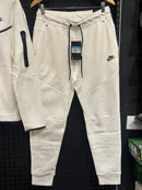 Conjunto Tech Fleece Nike White - Pronta Entrega