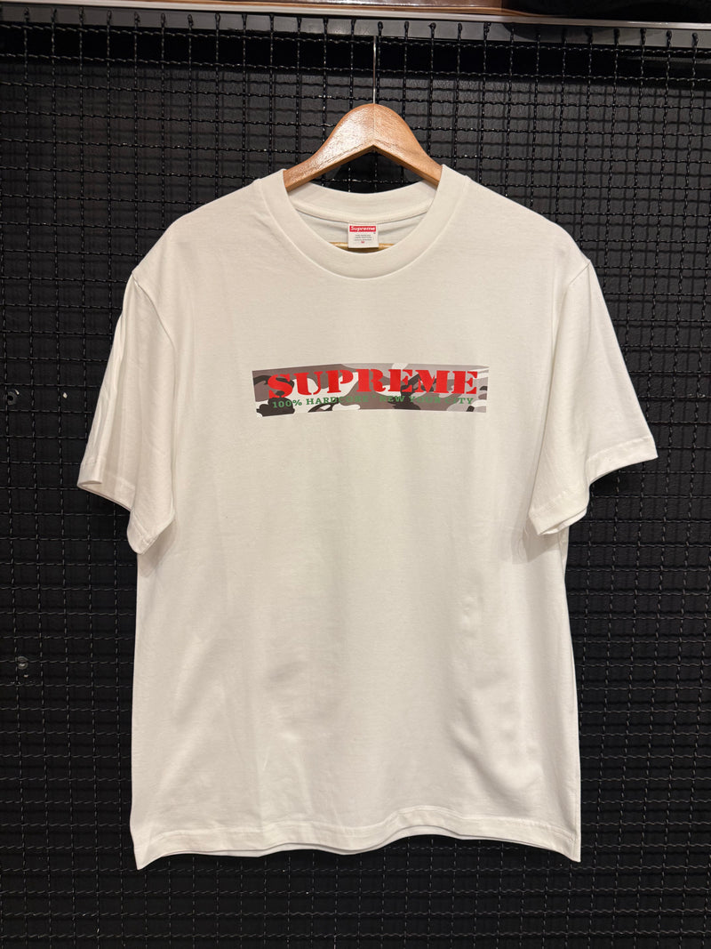 Camiseta Supreme Hardcore White SS25-W18 - Pronta Entrega