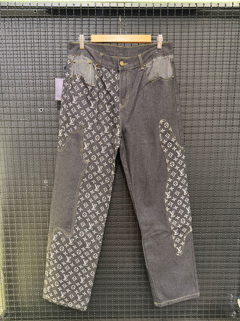 Calça Louis Vuitton Jeans Monogram Preto - Pronta Entrega
