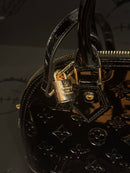 Bolsa Louis Vuitton Alma BB Monogram Vernis Black - Pronta Entrega