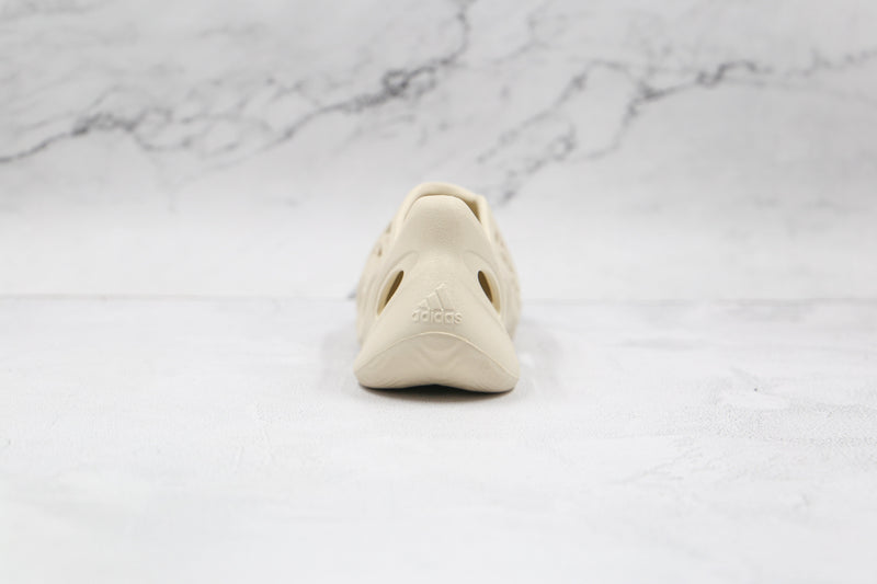 Adidas Yeezy Foam Ararat - Encomenda