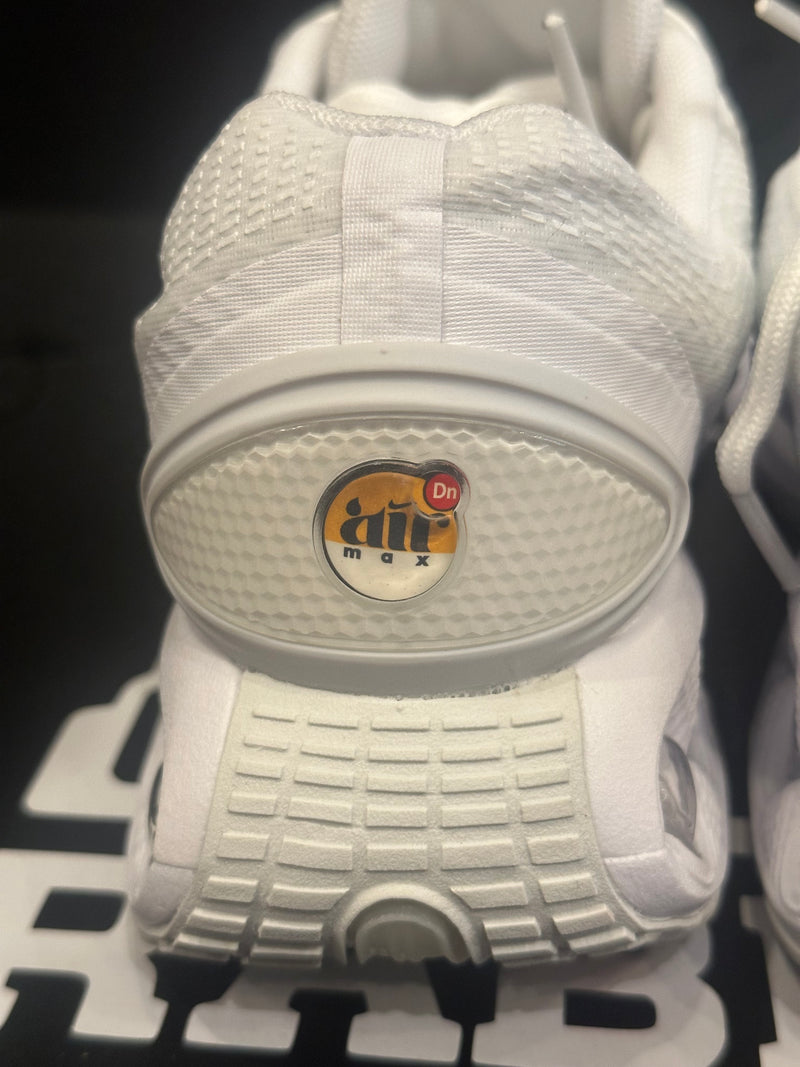 Tênis Nike Air Max DN White Metallic Silver - Pronta Entrega