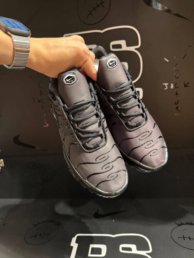 Tênis Air Max TN Plus Pink Black Gradient - Pronta Entrega