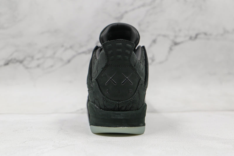 Jordan 4 Retro Kaws Black - Encomenda