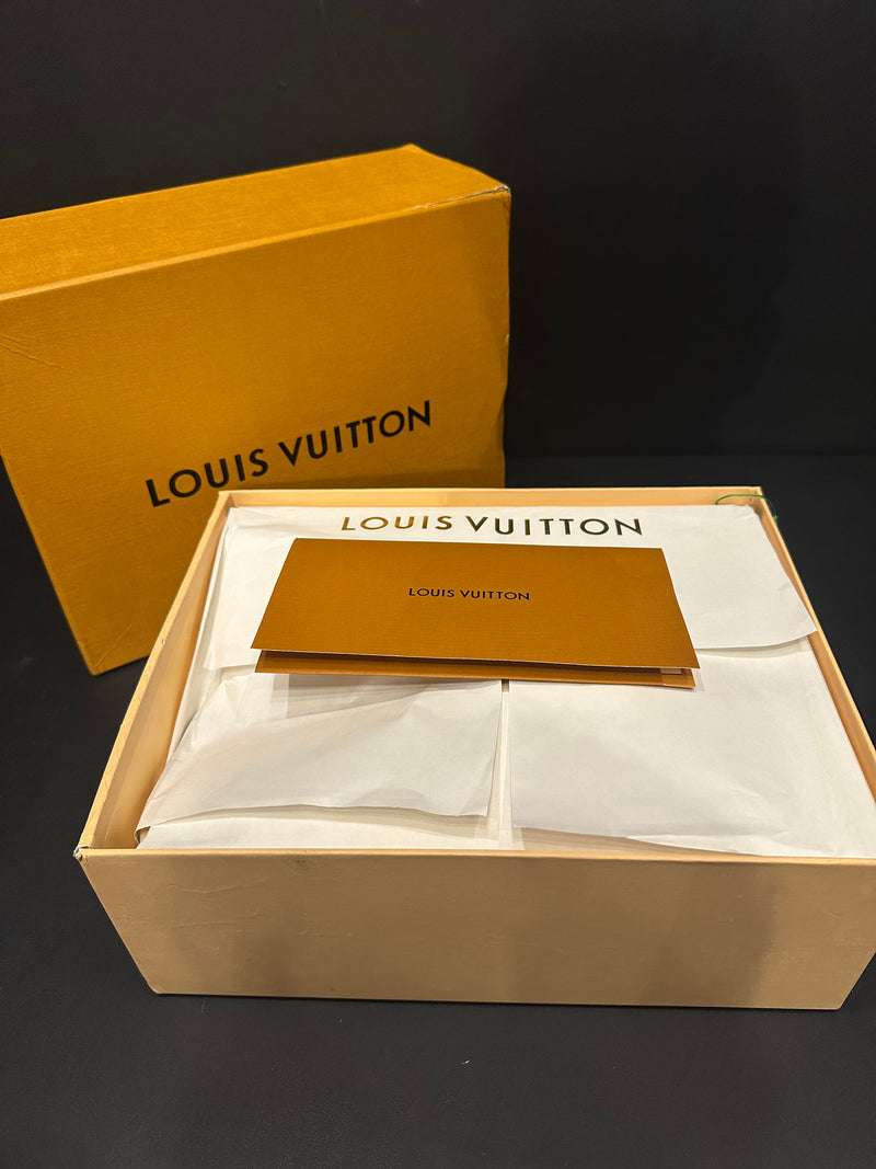 Tênis Louis Vuitton LV SKATE Noir - Pronta Entrega