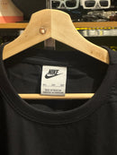 Camiseta Nike Sportwear Logo Bordado Preto - Pronta Entrega