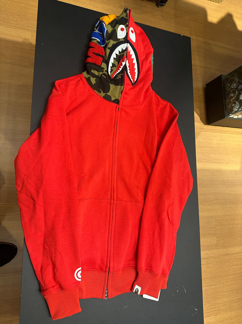 Jaqueta Bape Shark Camo Red Full Zip - Pronta Entrega