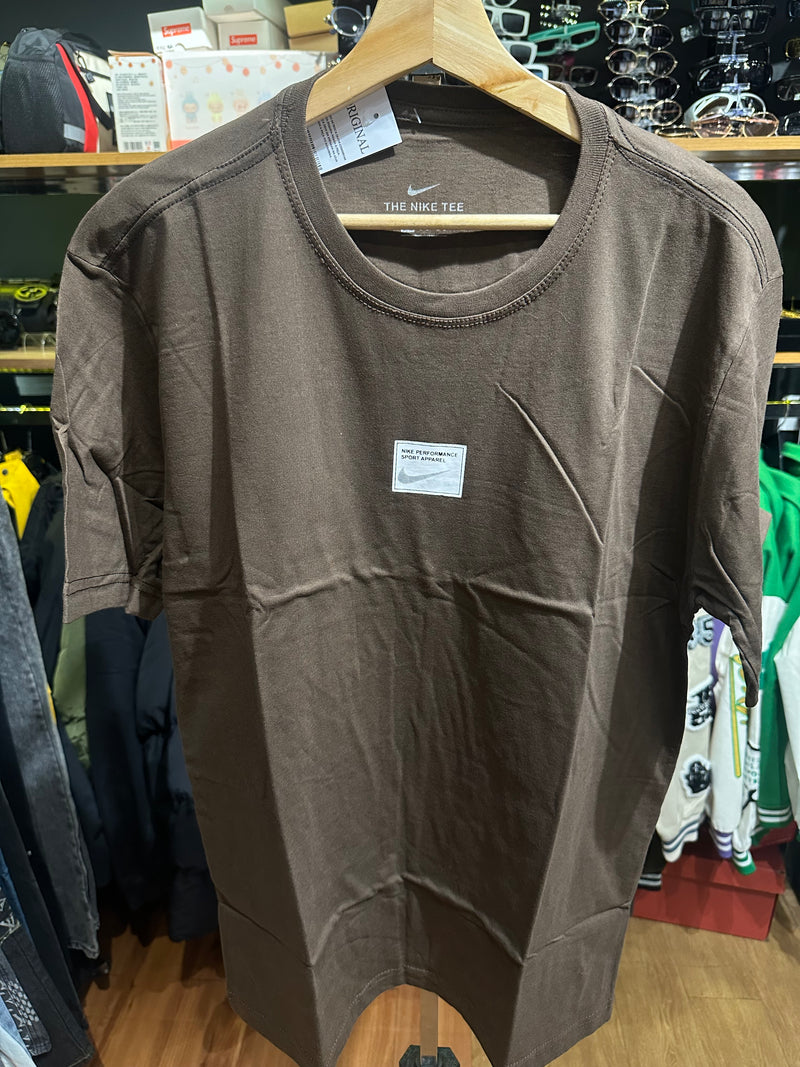 Camiseta Nike Performance Sprt Apparel Marrom - Pronta Entrega