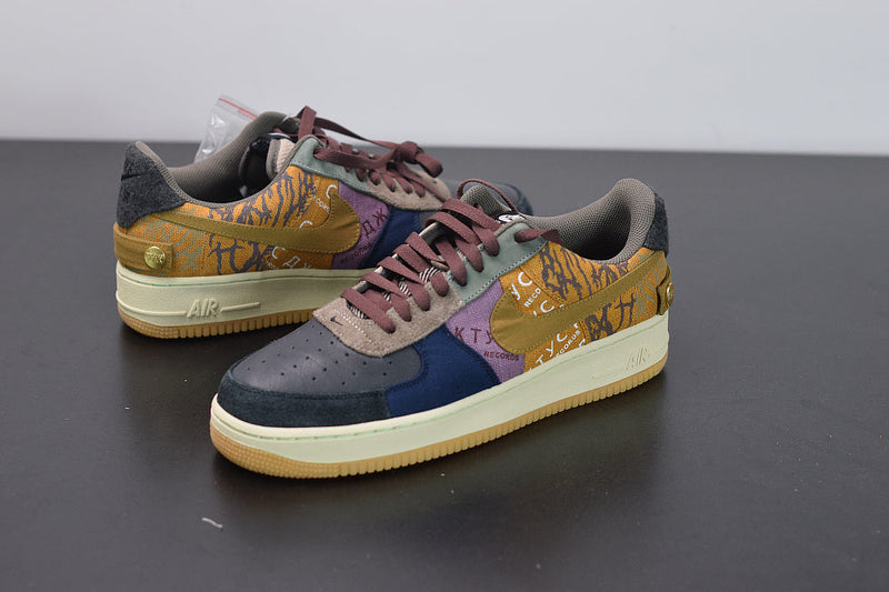 Nike Air Force 1 Low Travis Scott Cactus Jack - Encomenda